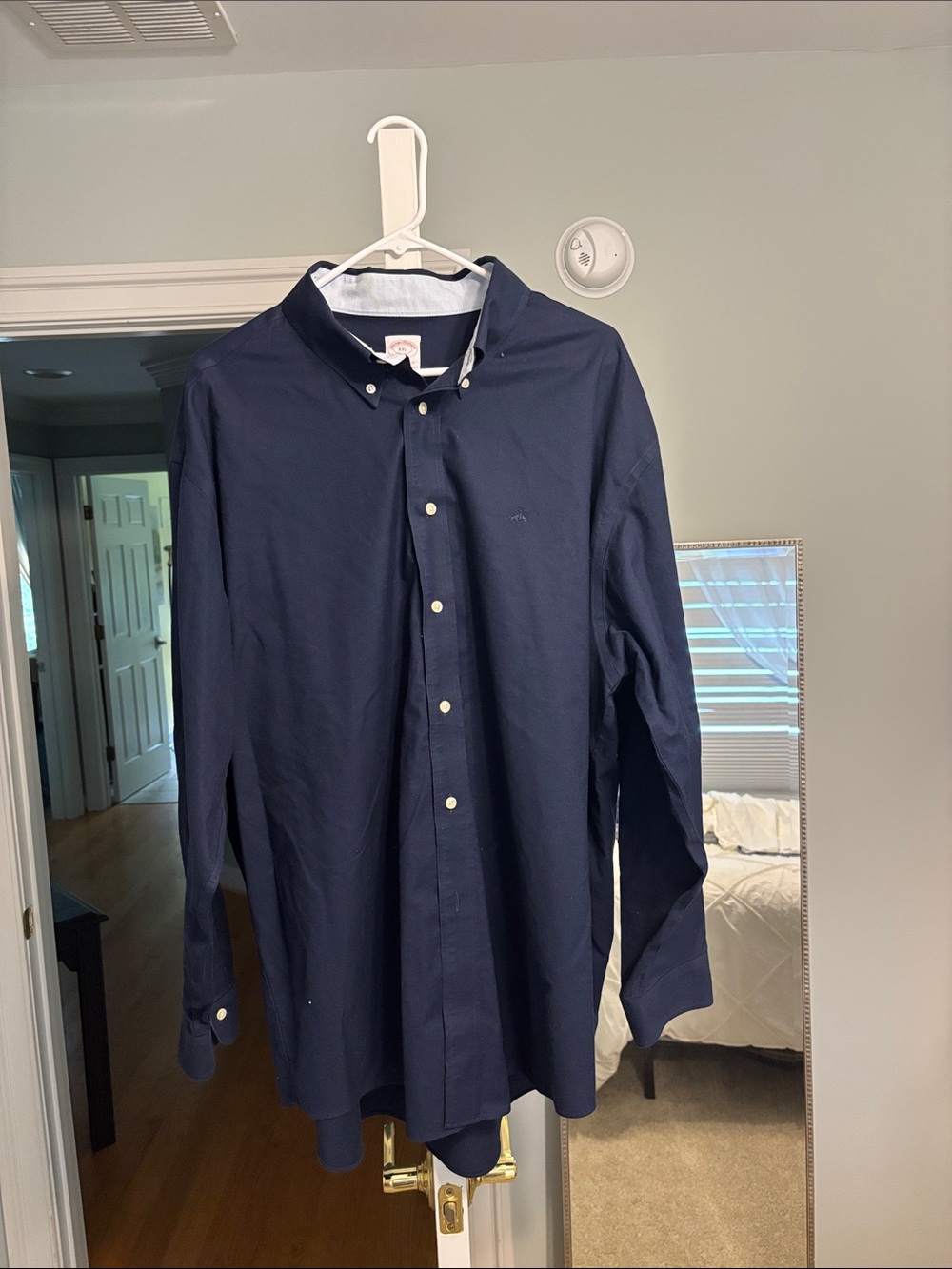 Men's Button-Down Long Sleeve Shirt - Navy

Brooks Brothers